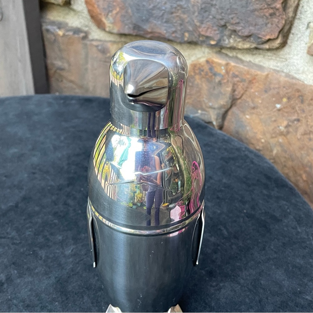 Retro Penguin Shaped Stainless Steel Cocktail Shaker - Picture 7 of 12